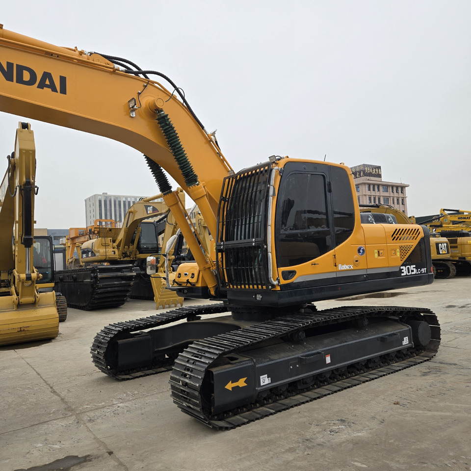 Hyundai R305LC-9T - 크롤러 굴삭기 : 사진 1 Hyundai R305LC-9T - 크롤러 굴삭기 : 사진 1
