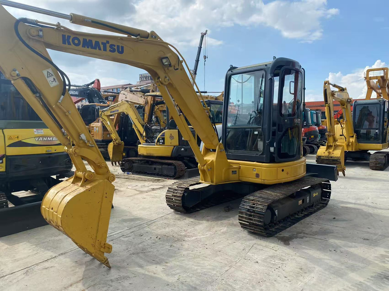 KOMATSU PC55MR - 미니 굴삭기 : 사진 4 KOMATSU PC55MR - 미니 굴삭기 : 사진 4