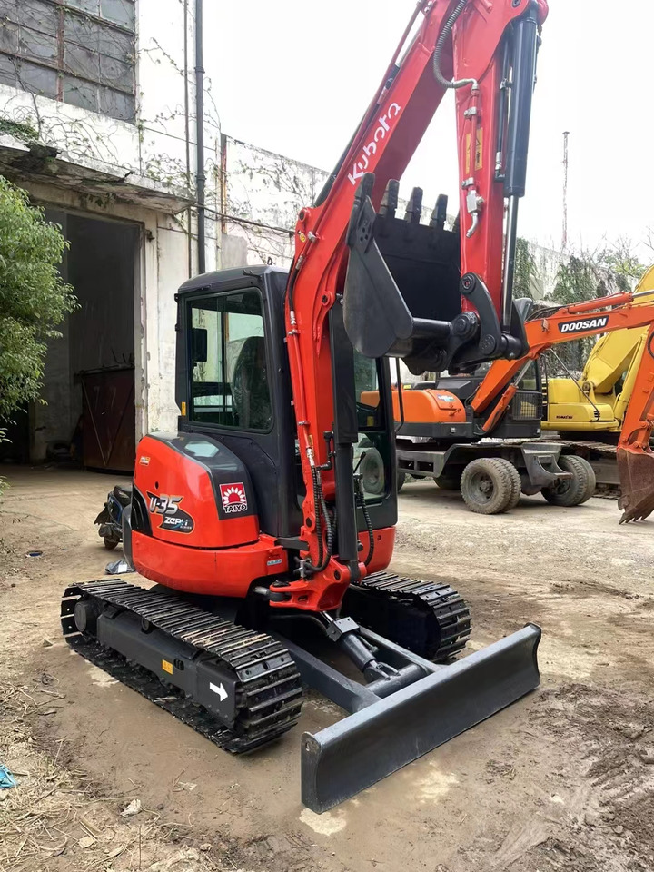 KUBOTA U35 - 미니 굴삭기 : 사진 4 KUBOTA U35 - 미니 굴삭기 : 사진 4