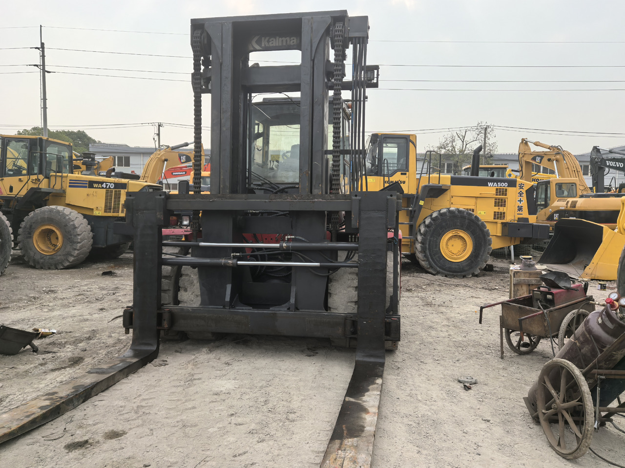 Kalmar DCD250-12LB - 리치 스태커 : 사진 4 Kalmar DCD250-12LB - 리치 스태커 : 사진 4