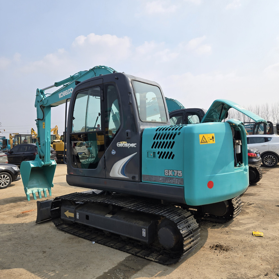 Kobelco SK75-8 - 미니 굴삭기 : 사진 3 Kobelco SK75-8 - 미니 굴삭기 : 사진 3