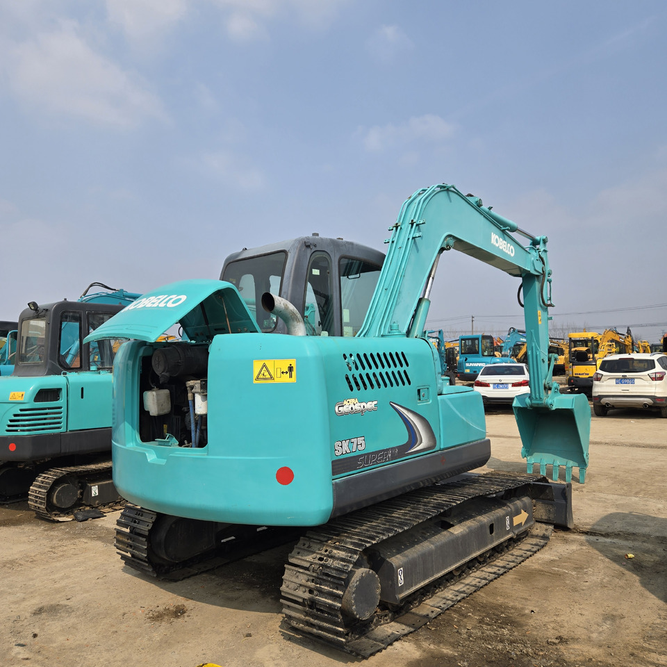 Kobelco SK75-8 - 미니 굴삭기 : 사진 4 Kobelco SK75-8 - 미니 굴삭기 : 사진 4