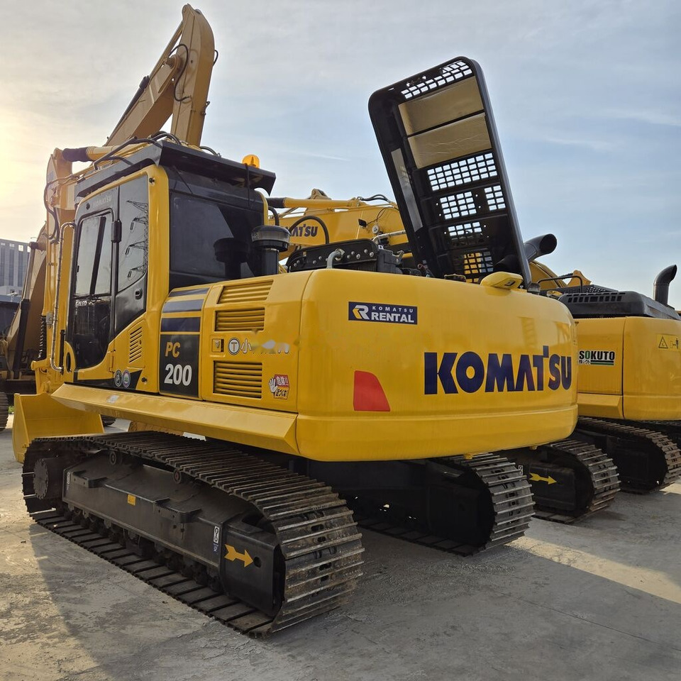 Komatsu PC200-8 - 크롤러 굴삭기 : 사진 3 Komatsu PC200-8 - 크롤러 굴삭기 : 사진 3