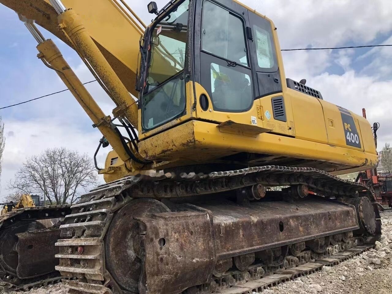Komatsu PC400-8 - 크롤러 굴삭기 : 사진 5 Komatsu PC400-8 - 크롤러 굴삭기 : 사진 5