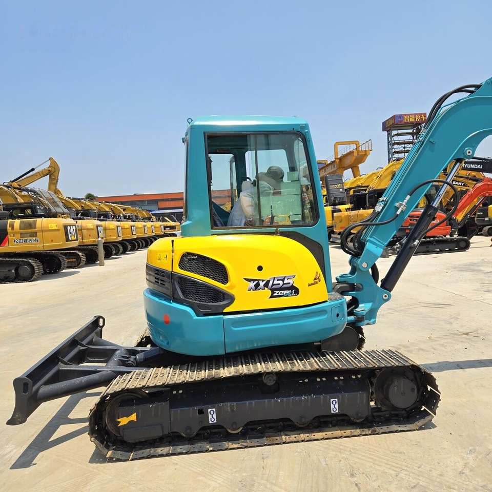 Kubota KX155 - 미니 굴삭기 : 사진 3 Kubota KX155 - 미니 굴삭기 : 사진 3
