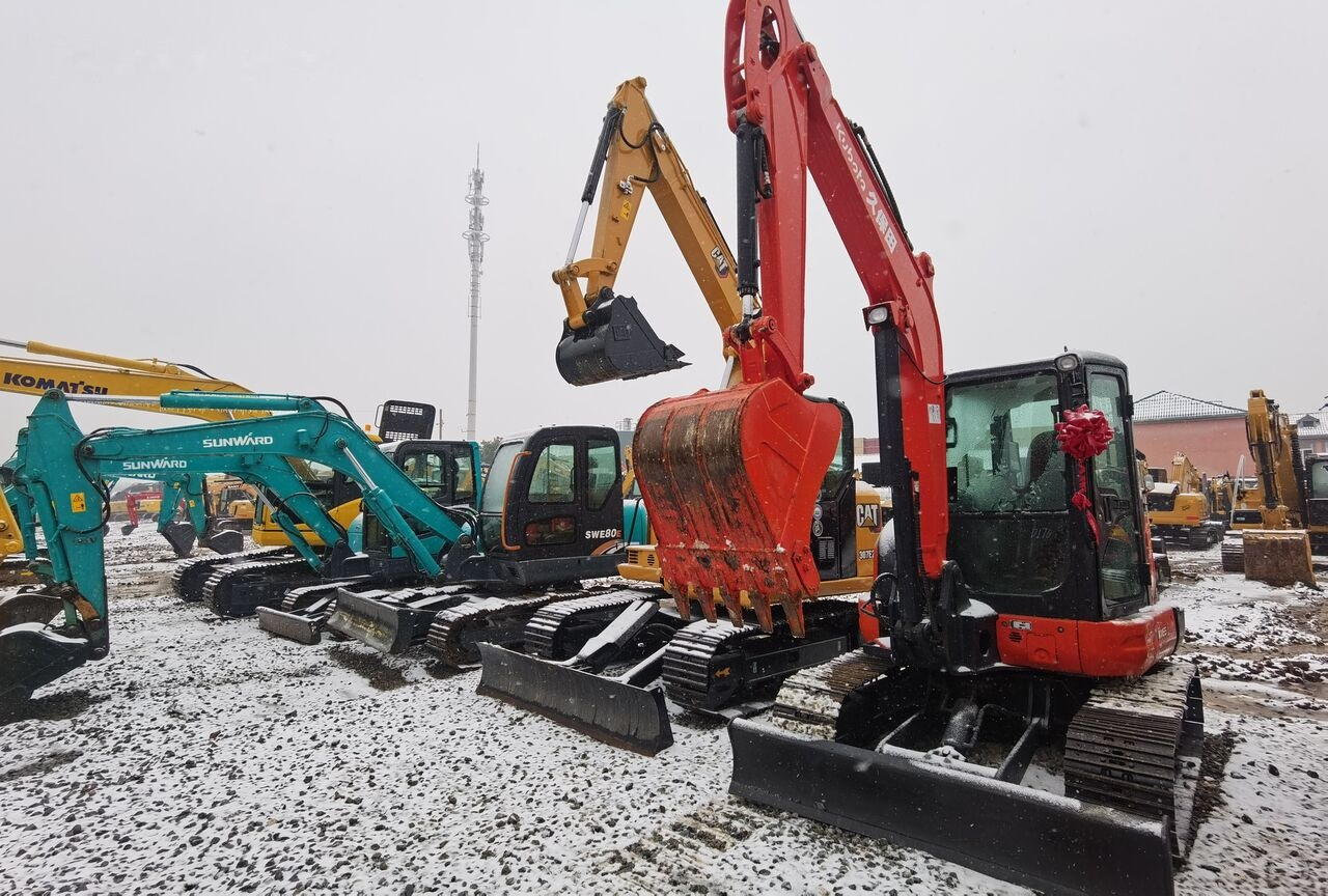 Kubota KX165 - 미니 굴삭기 : 사진 2 Kubota KX165 - 미니 굴삭기 : 사진 2