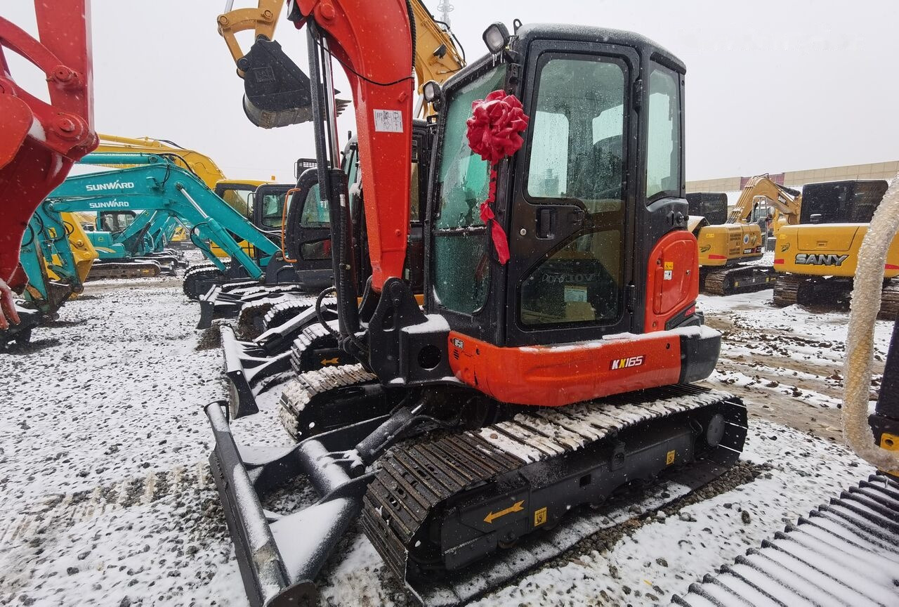 Kubota KX165 - 미니 굴삭기 : 사진 3 Kubota KX165 - 미니 굴삭기 : 사진 3