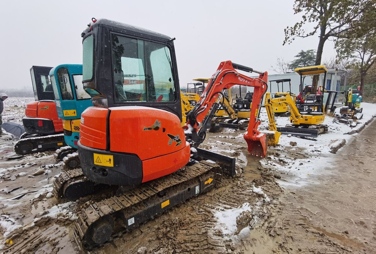 Kubota U30 - 미니 굴삭기 : 사진 2 Kubota U30 - 미니 굴삭기 : 사진 2