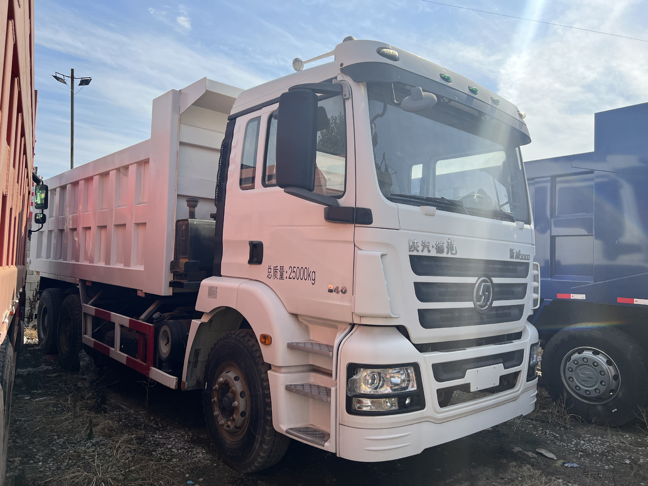 SHACMAN F3000 - 덤프트럭 : 사진 4 SHACMAN F3000 - 덤프트럭 : 사진 4