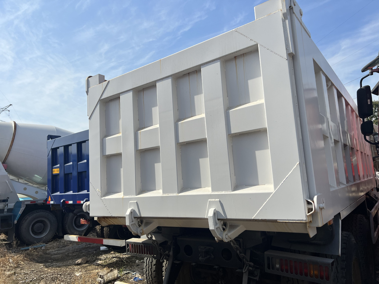 SHACMAN F3000 - 덤프트럭 : 사진 1 SHACMAN F3000 - 덤프트럭 : 사진 1