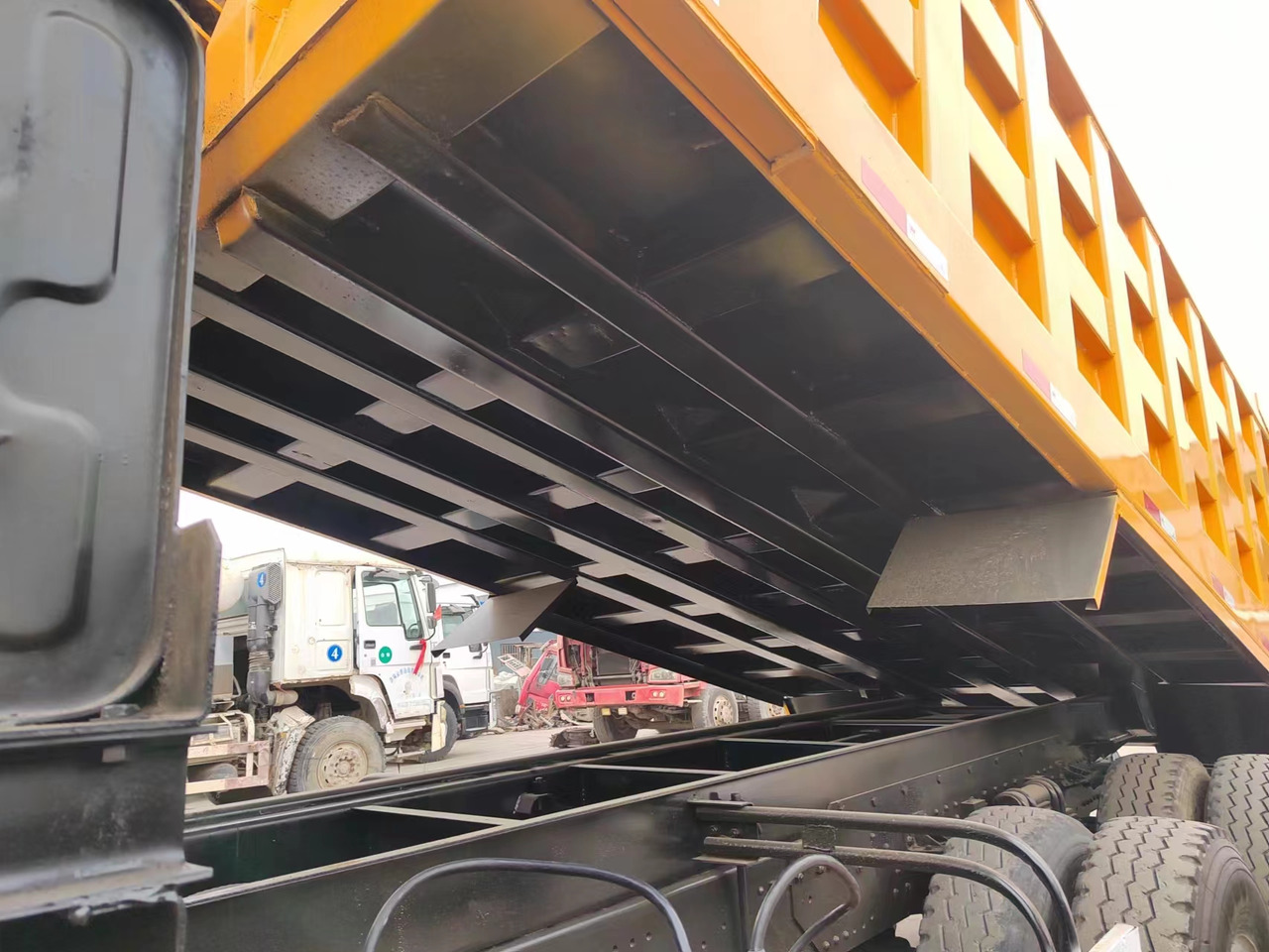 SHACMAN F3000 - 덤프트럭 : 사진 1 SHACMAN F3000 - 덤프트럭 : 사진 1