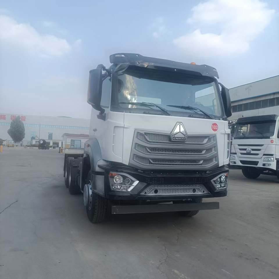 SINORUK HAOHAN - 트랙터 유닛 : 사진 1 SINORUK HAOHAN - 트랙터 유닛 : 사진 1