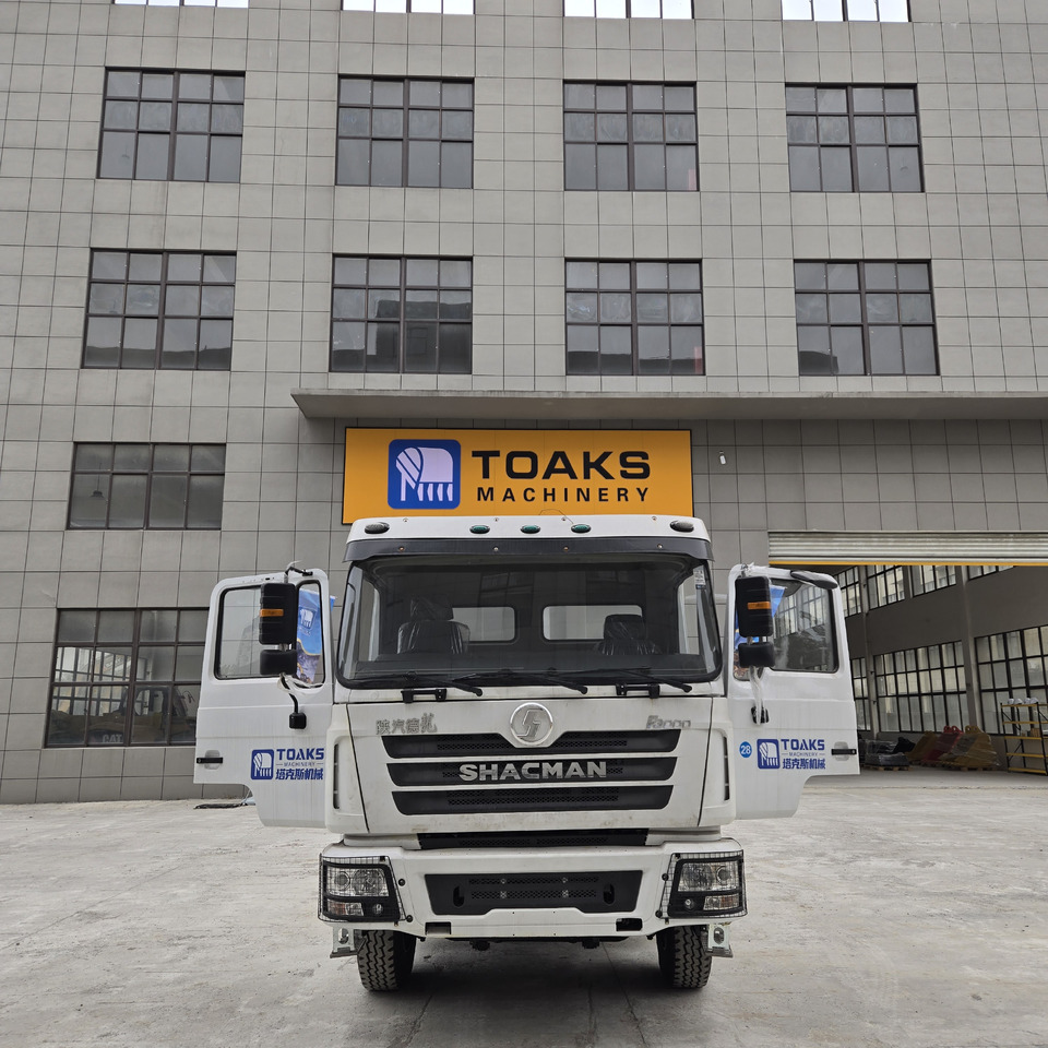 SINOTRUK F3000 6x4 RHD - 덤프트럭 : 사진 4 SINOTRUK F3000 6x4 RHD - 덤프트럭 : 사진 4