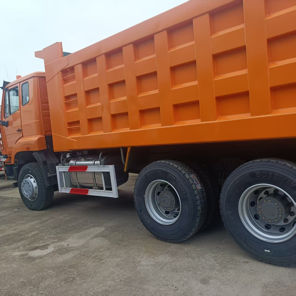 SINOTRUK HOHAN 6x4 - 덤프트럭 : 사진 3 SINOTRUK HOHAN 6x4 - 덤프트럭 : 사진 3
