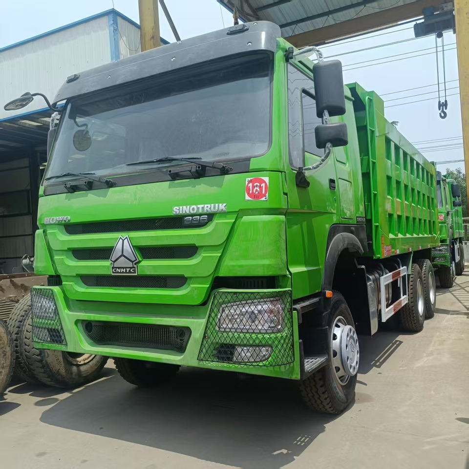 SINOTRUK HOWO 6x4 - 덤프트럭 : 사진 1 SINOTRUK HOWO 6x4 - 덤프트럭 : 사진 1