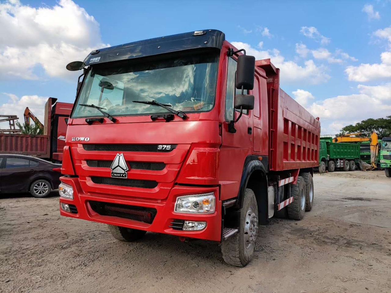 SINOTRUK HOWO 6x4 - 덤프트럭 : 사진 1 SINOTRUK HOWO 6x4 - 덤프트럭 : 사진 1