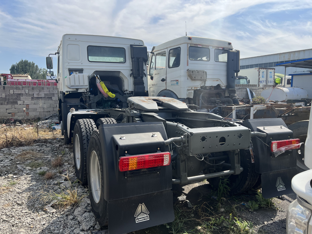 SINOTRUK HOWO trailer head - 트랙터 유닛 : 사진 5 SINOTRUK HOWO trailer head - 트랙터 유닛 : 사진 5