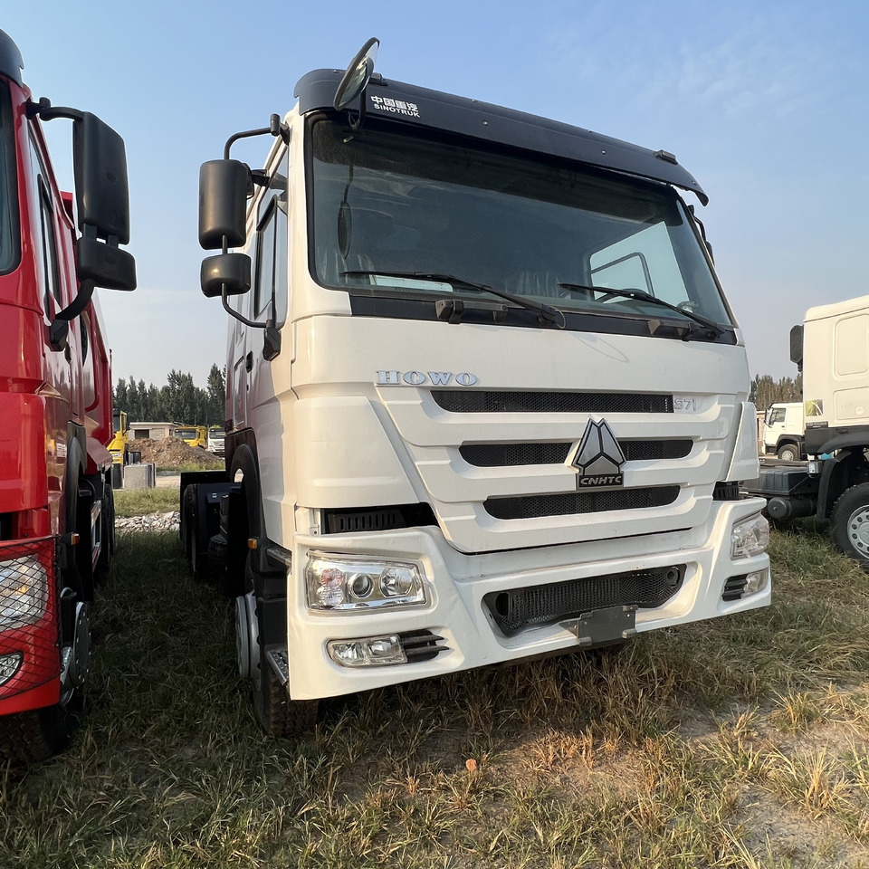 SINOTRUK HOWO tralier head - 트랙터 유닛 : 사진 4 SINOTRUK HOWO tralier head - 트랙터 유닛 : 사진 4