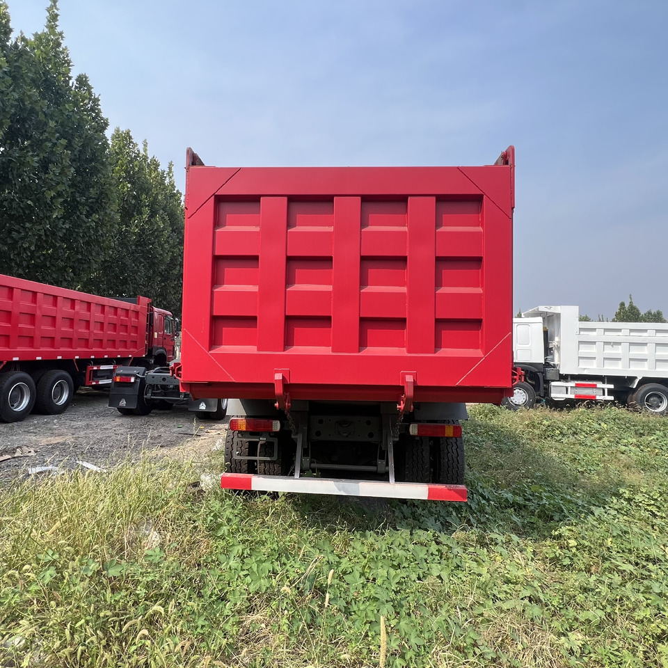 SINOTRUK HOWO - 덤프트럭 : 사진 3 SINOTRUK HOWO - 덤프트럭 : 사진 3