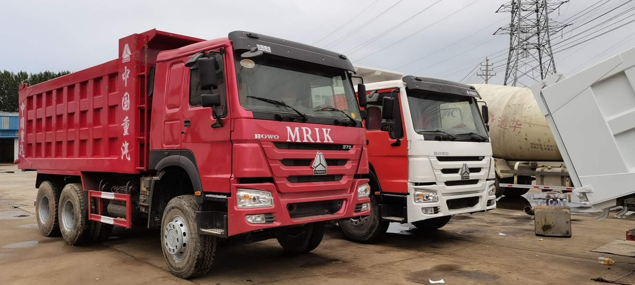 SINOTRUK HOWO - 덤프트럭 : 사진 4 SINOTRUK HOWO - 덤프트럭 : 사진 4