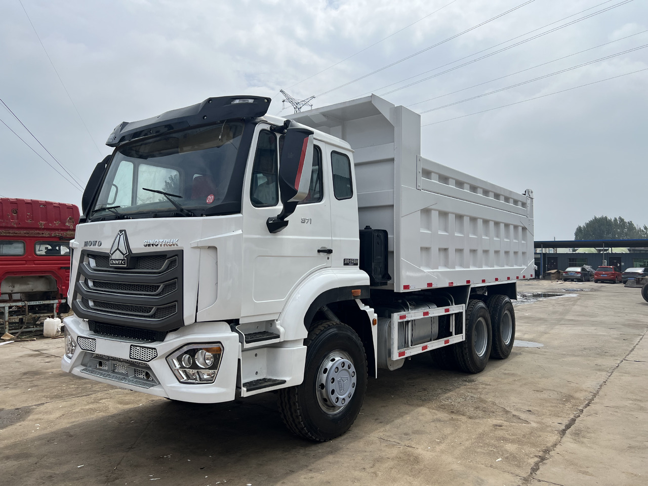 SINOTRUK HOWO - 덤프트럭 : 사진 2 SINOTRUK HOWO - 덤프트럭 : 사진 2