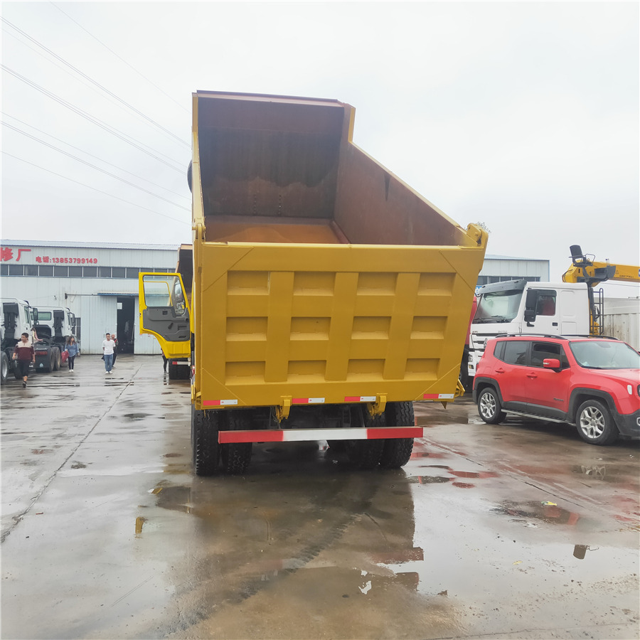 덤프트럭 SINOTRUK HOWO : 사진 6 덤프트럭 SINOTRUK HOWO : 사진 6