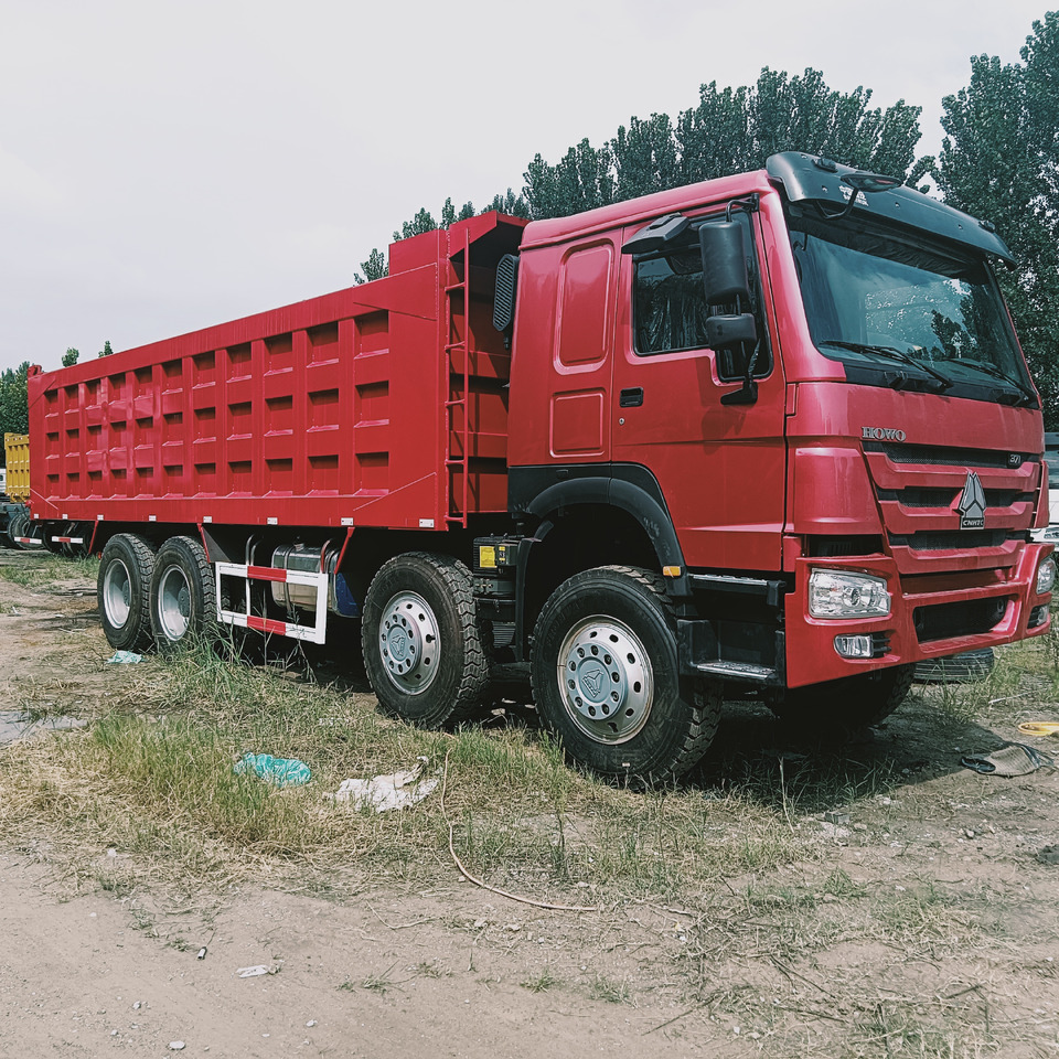 SINOTRUK HOWO - 덤프트럭 : 사진 1 SINOTRUK HOWO - 덤프트럭 : 사진 1