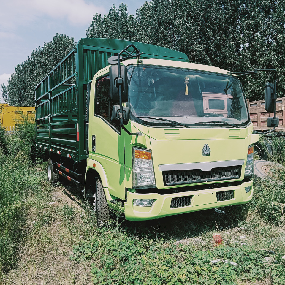 SINOTRUK HOWO - 트럭 : 사진 3 SINOTRUK HOWO - 트럭 : 사진 3