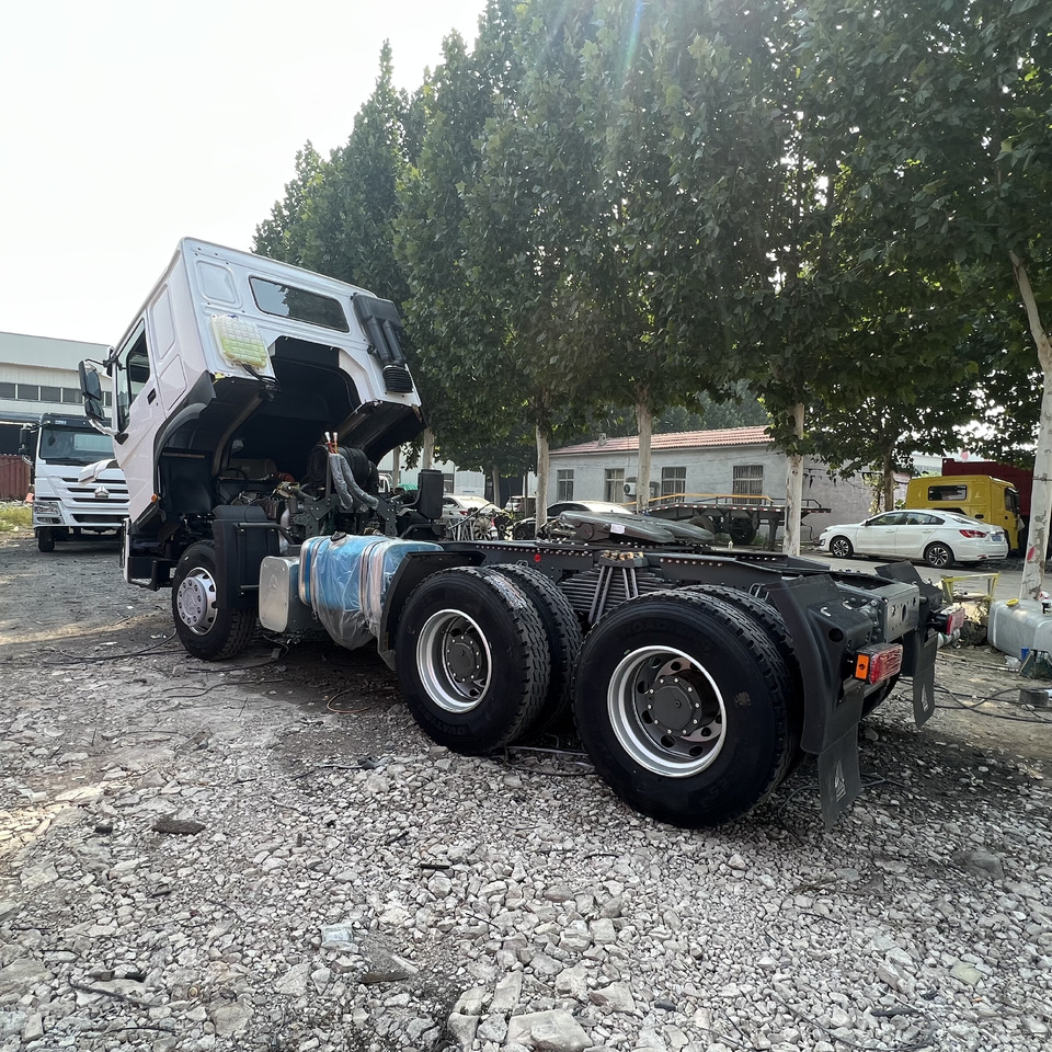 SINOTRUK Howo tractor head - 트랙터 유닛 : 사진 4 SINOTRUK Howo tractor head - 트랙터 유닛 : 사진 4