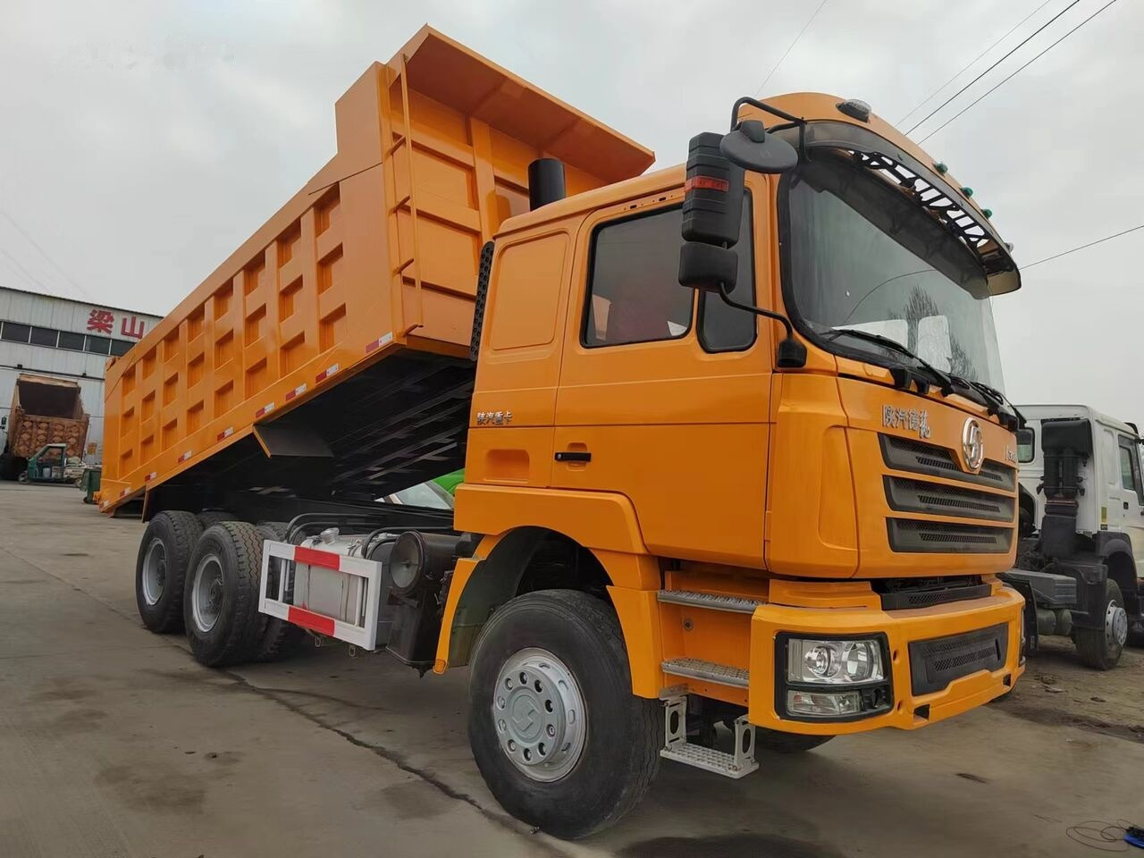Shacman F3000 - 덤프트럭 : 사진 5 Shacman F3000 - 덤프트럭 : 사진 5