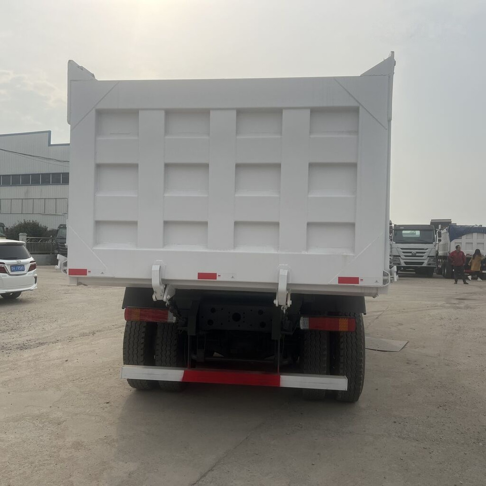 덤프트럭 Sinotruk Howo : 사진 7 덤프트럭 Sinotruk Howo : 사진 7