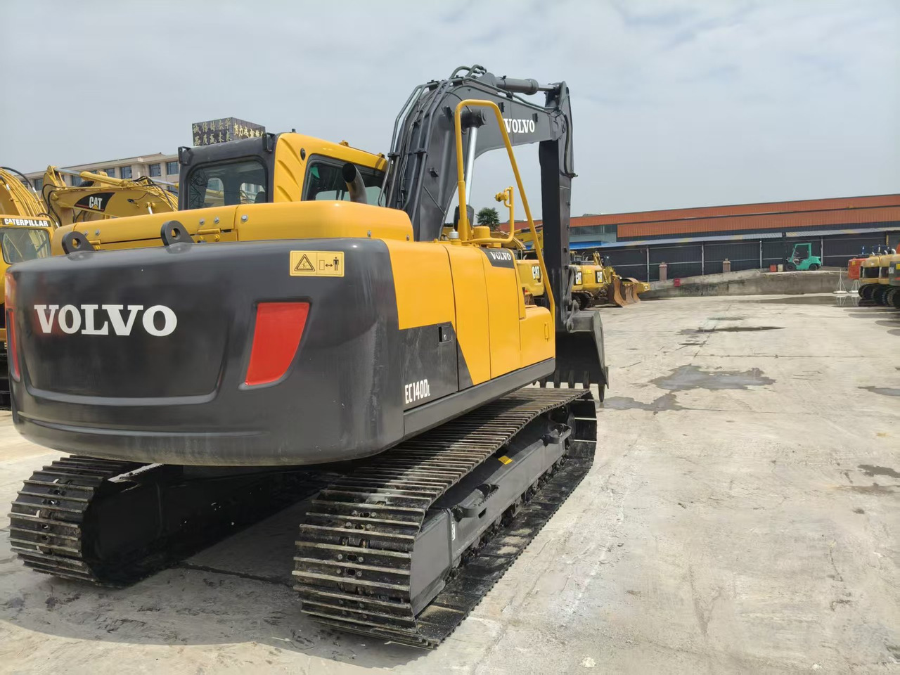 Volvo EC140DL - 크롤러 굴삭기 : 사진 3 Volvo EC140DL - 크롤러 굴삭기 : 사진 3