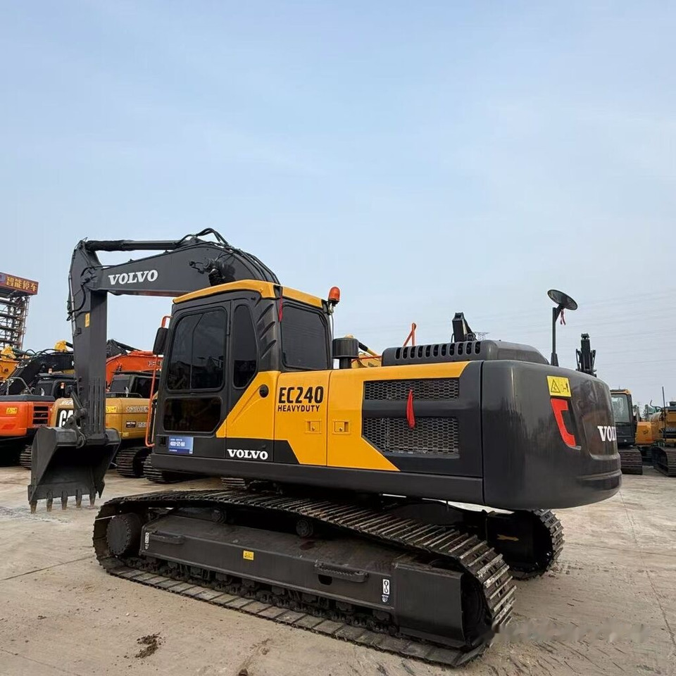 Volvo EC240 - 크롤러 굴삭기 : 사진 1 Volvo EC240 - 크롤러 굴삭기 : 사진 1