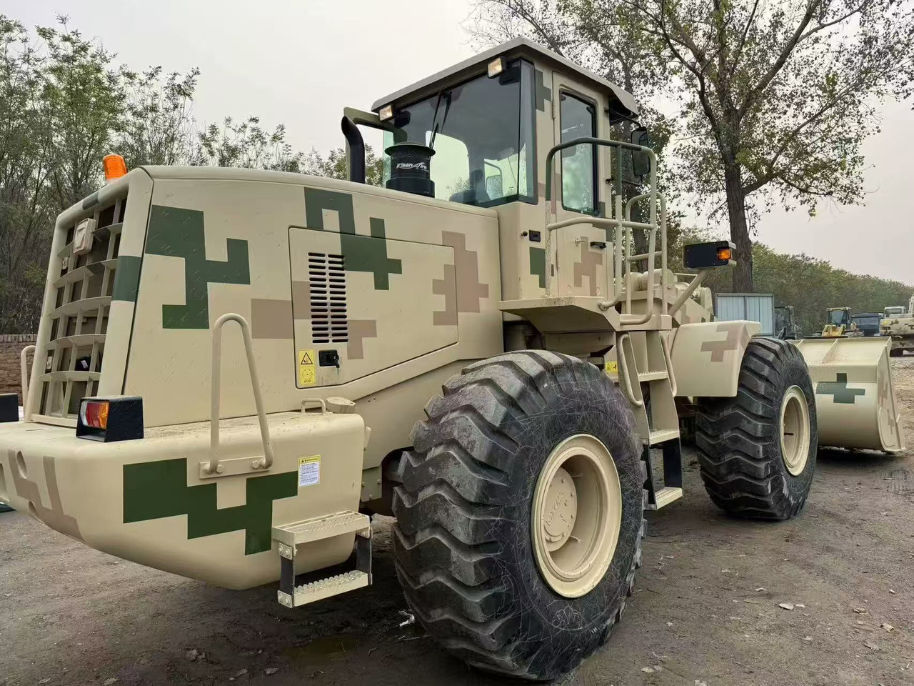 XCMG LW500KL - 휠 로더 : 사진 5 XCMG LW500KL - 휠 로더 : 사진 5