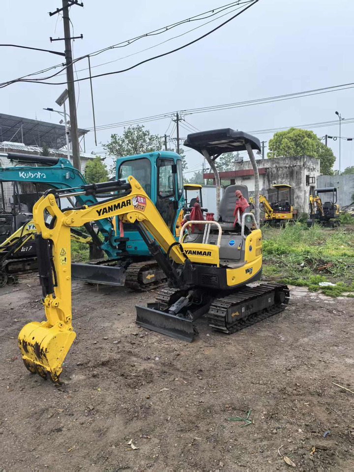 YANMAR Vio17 - 미니 굴삭기 : 사진 1 YANMAR Vio17 - 미니 굴삭기 : 사진 1