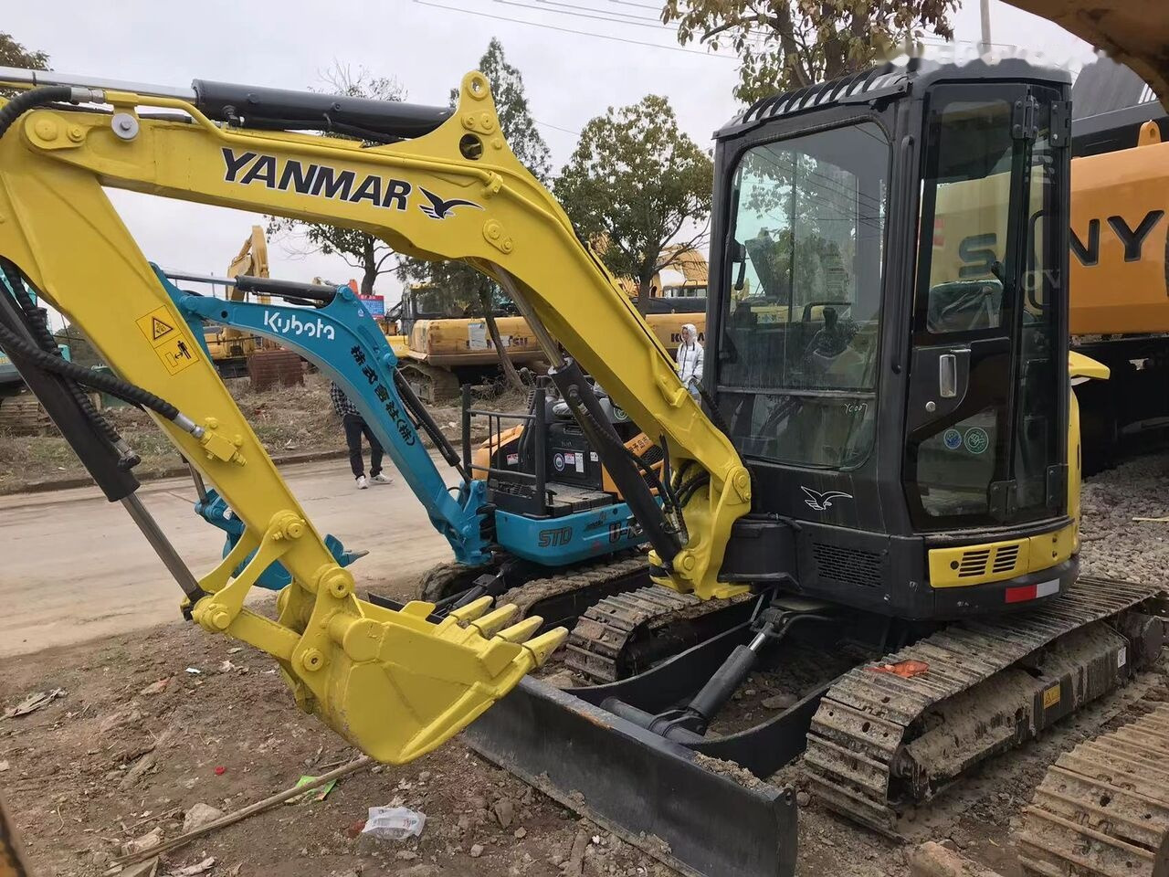 Yanmar VIO30 - 미니 굴삭기 : 사진 2 Yanmar VIO30 - 미니 굴삭기 : 사진 2