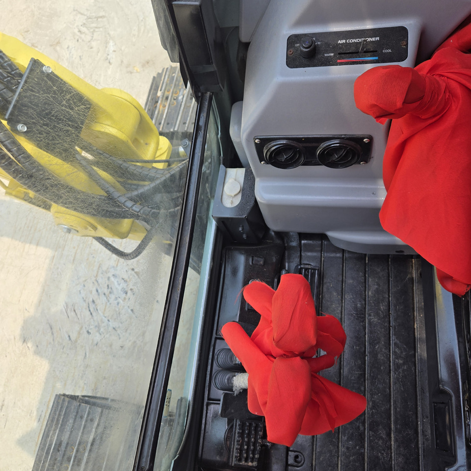 Yanmar Vio55 - 미니 굴삭기 : 사진 5 Yanmar Vio55 - 미니 굴삭기 : 사진 5