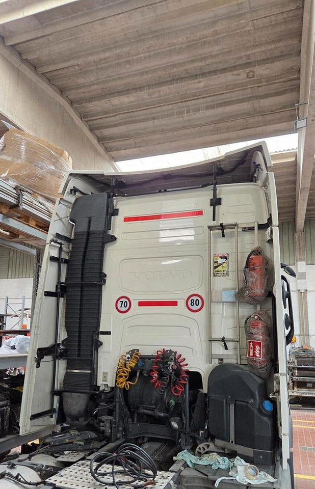 Cabina Volvo FH460 Alta Globetrotter - 운전실 트럭 용 : 사진 1 Cabina Volvo FH460 Alta Globetrotter - 운전실 트럭 용 : 사진 1