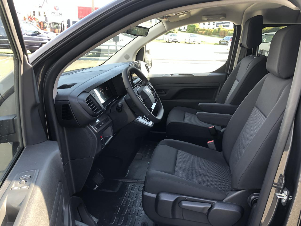 CITROEN Jumpy XL 2.0 BlueHDi - 180 S&S - BV EAT8 III CABINE APPROFONDIE Cabine approfondie Fixe PHASE 2 - 패널 밴 : 사진 5 CITROEN Jumpy XL 2.0 BlueHDi - 180 S&S - BV EAT8 III CABINE APPROFONDIE Cabine approfondie Fixe PHASE 2 - 패널 밴 : 사진 5