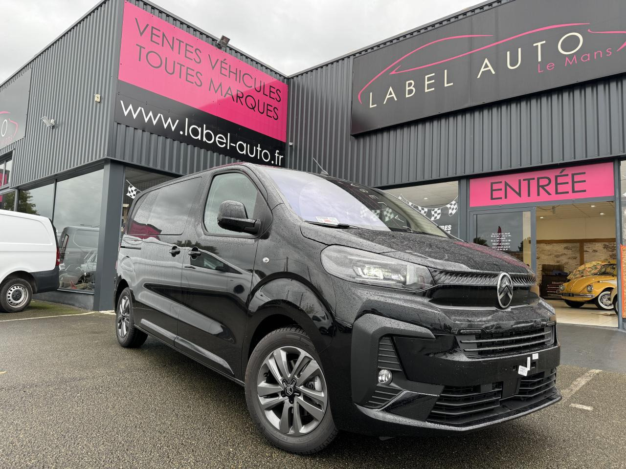 CITROEN jumpy M 2.0 BLUEHDI 180 S S EAT8 DOUBLE CABINE 5 PLACES - 패널 밴 : 사진 1 CITROEN jumpy M 2.0 BLUEHDI 180 S S EAT8 DOUBLE CABINE 5 PLACES - 패널 밴 : 사진 1