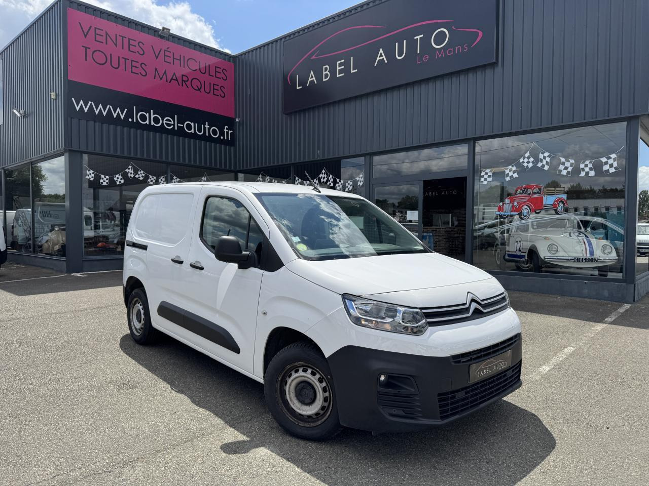 Citroen Berlingo M 650KG BLUEHDI 100 S&S DRIVER BVM5 - 소형 밴 : 사진 1 Citroen Berlingo M 650KG BLUEHDI 100 S&S DRIVER BVM5 - 소형 밴 : 사진 1