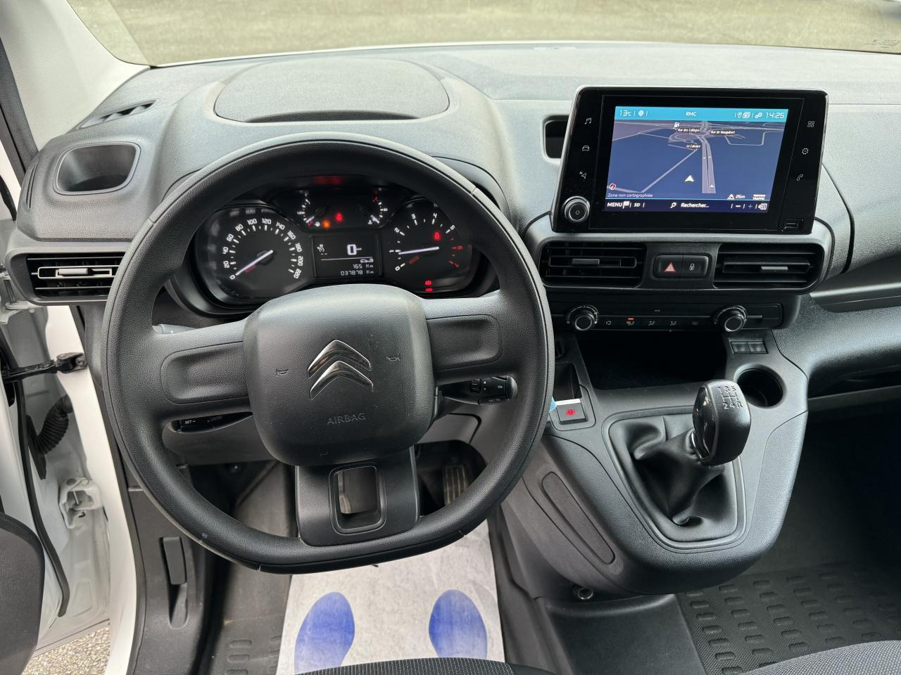 Citroen Berlingo M 650KG BLUEHDI 100 S&S DRIVER BVM5 - 소형 밴 : 사진 4 Citroen Berlingo M 650KG BLUEHDI 100 S&S DRIVER BVM5 - 소형 밴 : 사진 4