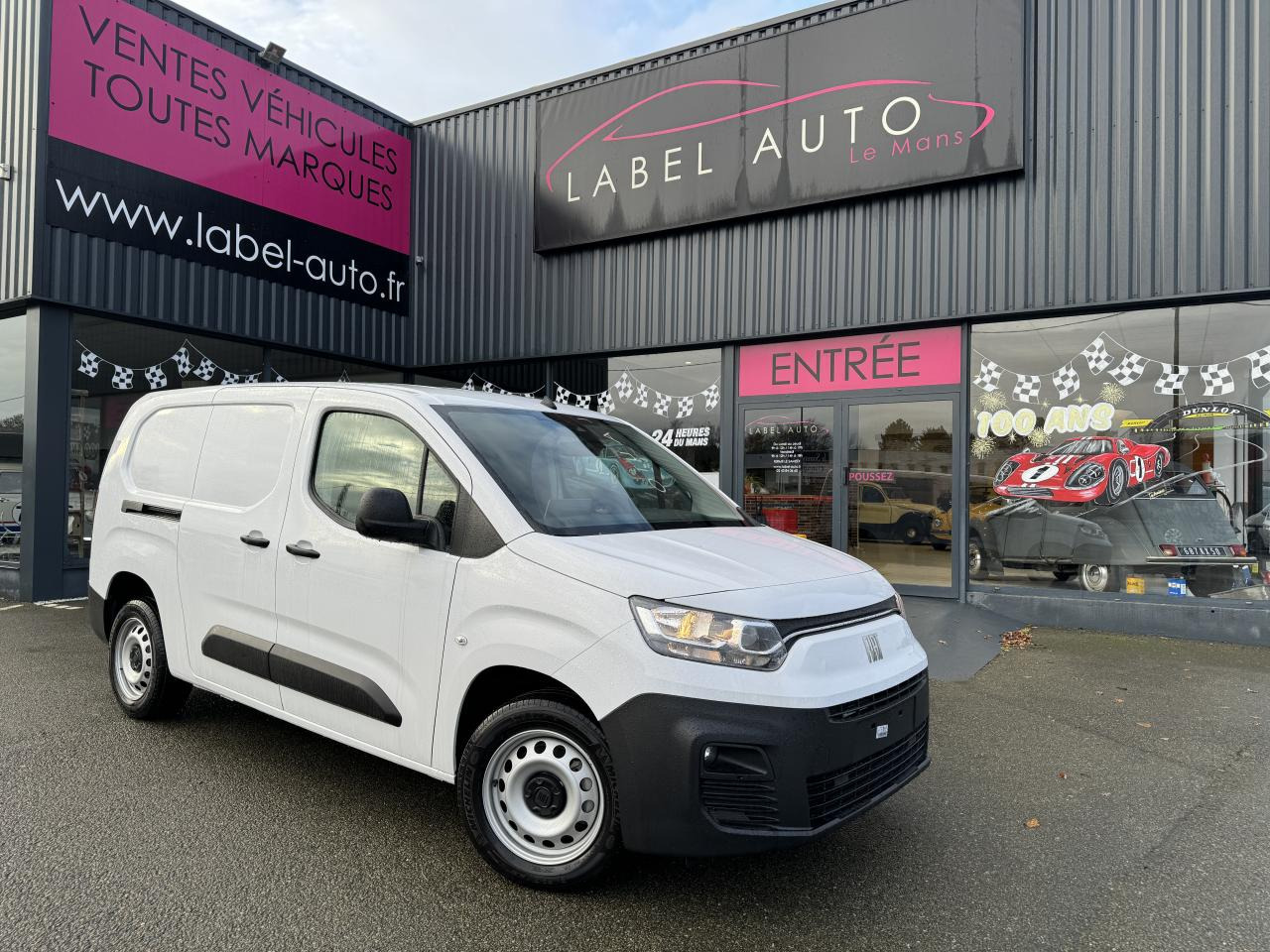 FIAT Doblo XL 950KG 1.5 BlueHDi S&S - 130 - BV EAT8 III FOURGON Fourgon XL PHASE 2 - 패널 밴 : 사진 3 FIAT Doblo XL 950KG 1.5 BlueHDi S&S - 130 - BV EAT8 III FOURGON Fourgon XL PHASE 2 - 패널 밴 : 사진 3