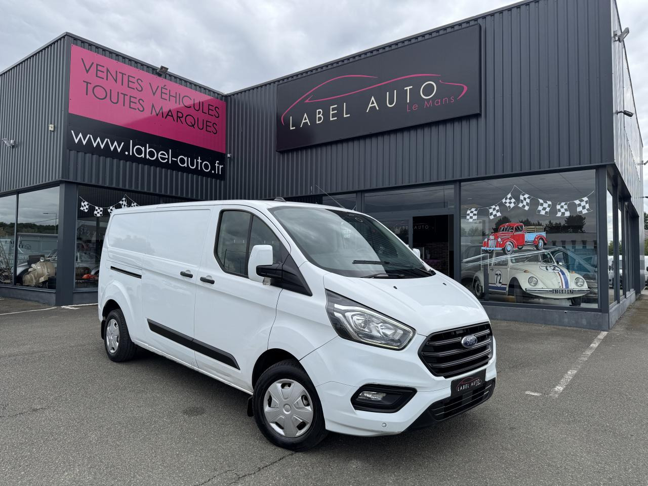 FORD transit custom 300 L2H1 2.0 ECOBLUE 130 HYBRID TREND BUSINESS - 패널 밴 : 사진 1 FORD transit custom 300 L2H1 2.0 ECOBLUE 130 HYBRID TREND BUSINESS - 패널 밴 : 사진 1