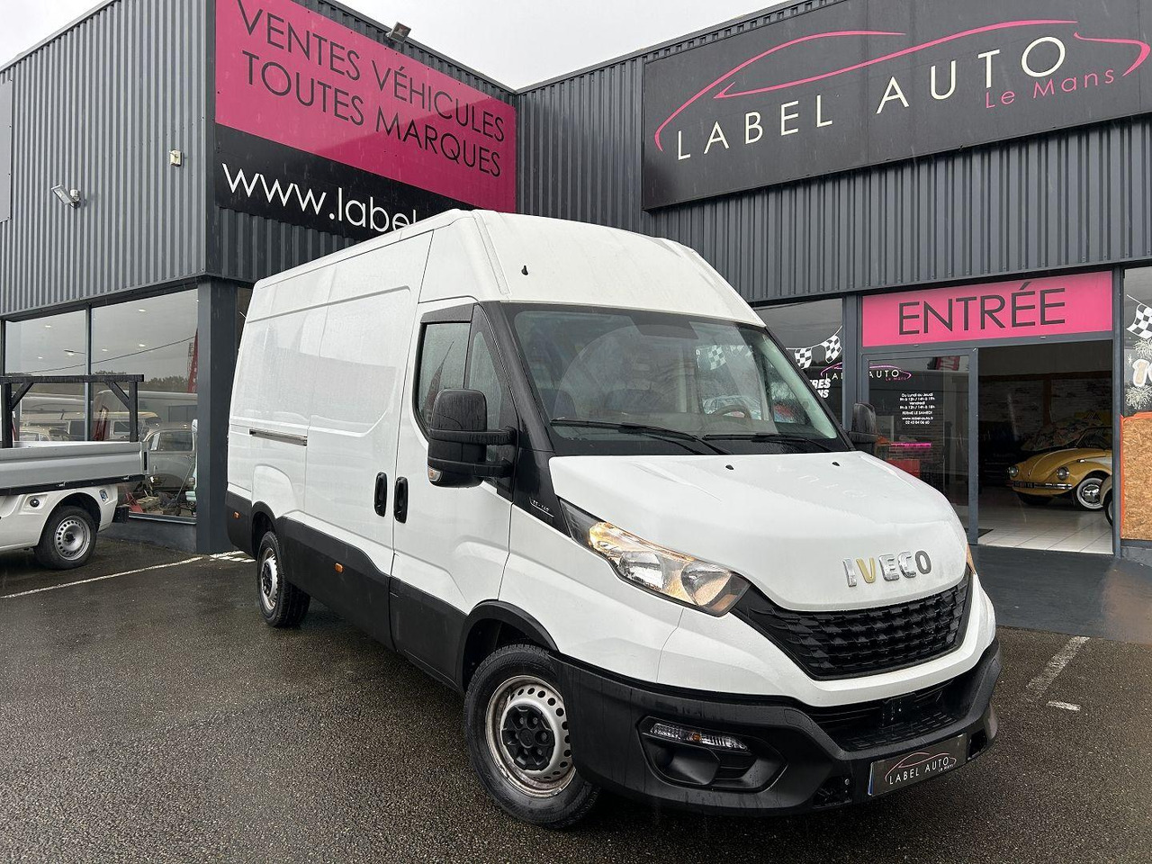 패널 밴 Iveco Daily 35S14 V12 : 사진 1