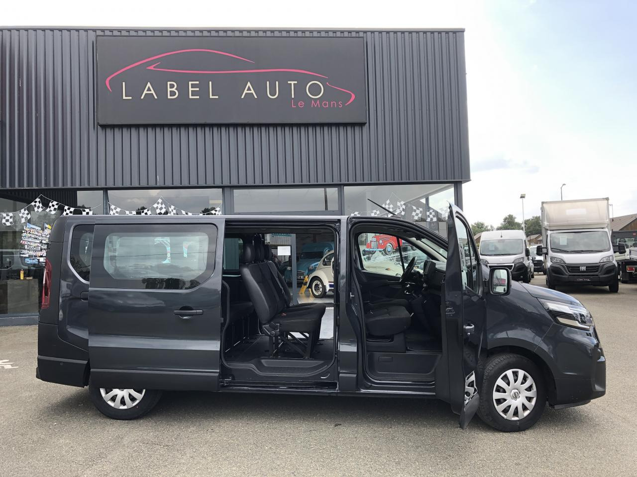 NISSAN PRIMASTAR COMBI L2H1 9 PLACES 2.0 DCI 145CH N-CONNECTA - 소형 버스, 승합차 : 사진 1 NISSAN PRIMASTAR COMBI L2H1 9 PLACES 2.0 DCI 145CH N-CONNECTA - 소형 버스, 승합차 : 사진 1