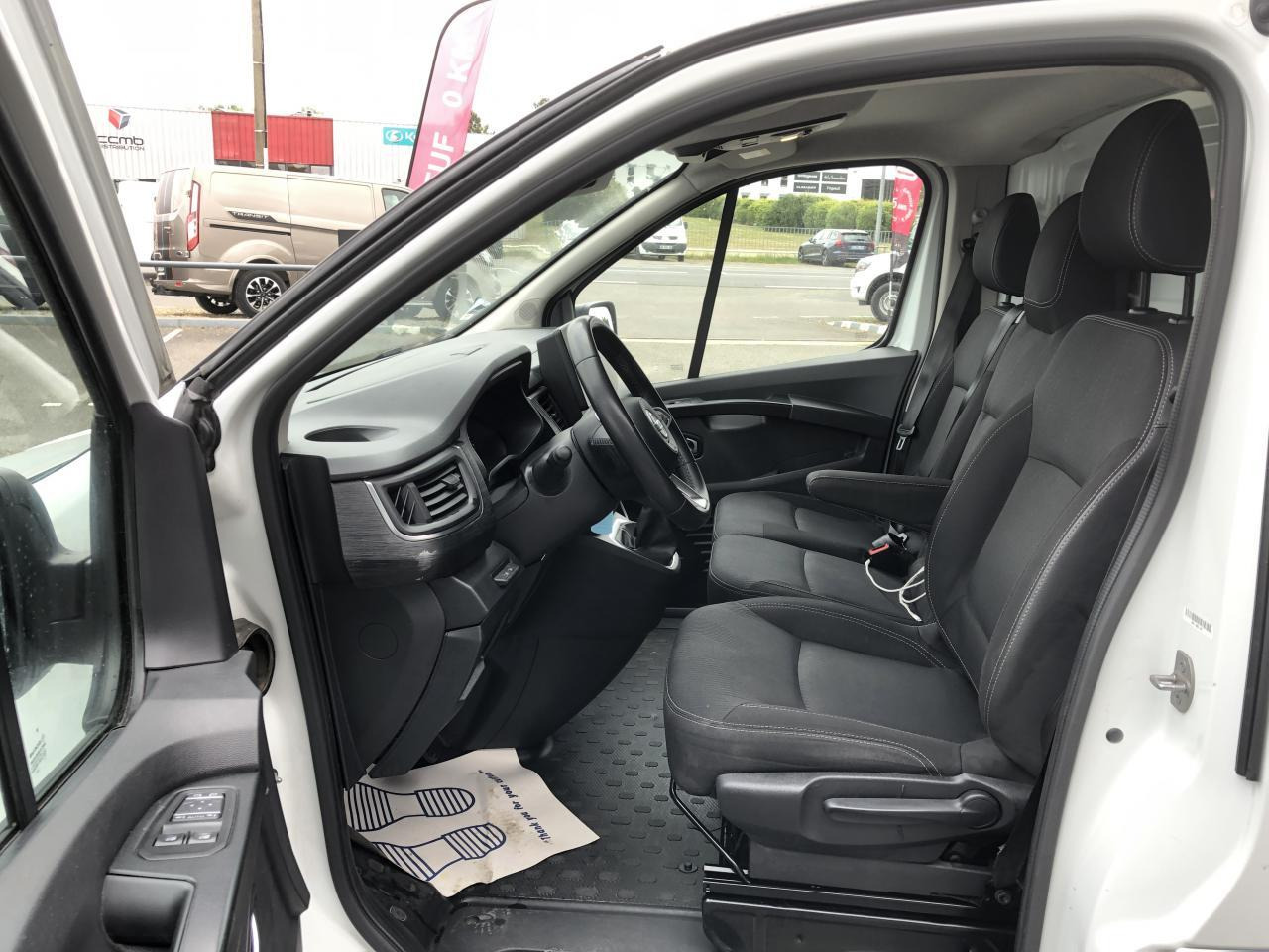 Nissan Primastar L1H1 2T8 2.0 DCI 150CH N-CONNECTA DCT GPS KIT BOIS - 패널 밴 : 사진 4 Nissan Primastar L1H1 2T8 2.0 DCI 150CH N-CONNECTA DCT GPS KIT BOIS - 패널 밴 : 사진 4