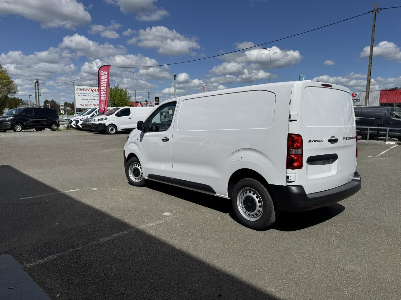신규 패널 밴 PEUGEOT Expert M 2.0 BlueHDi - 145  III FOURGON Fourgon PHASE 2 : 사진 10