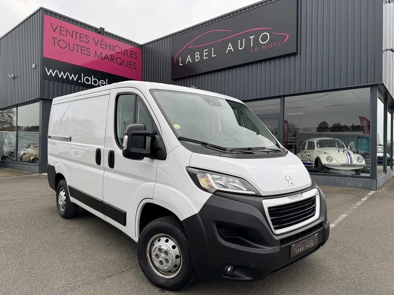 Peugeot Boxer 333 L1H1 2.2 BLUEHDI S&S 140CH ASPHALT - 패널 밴 : 사진 1 Peugeot Boxer 333 L1H1 2.2 BLUEHDI S&S 140CH ASPHALT - 패널 밴 : 사진 1