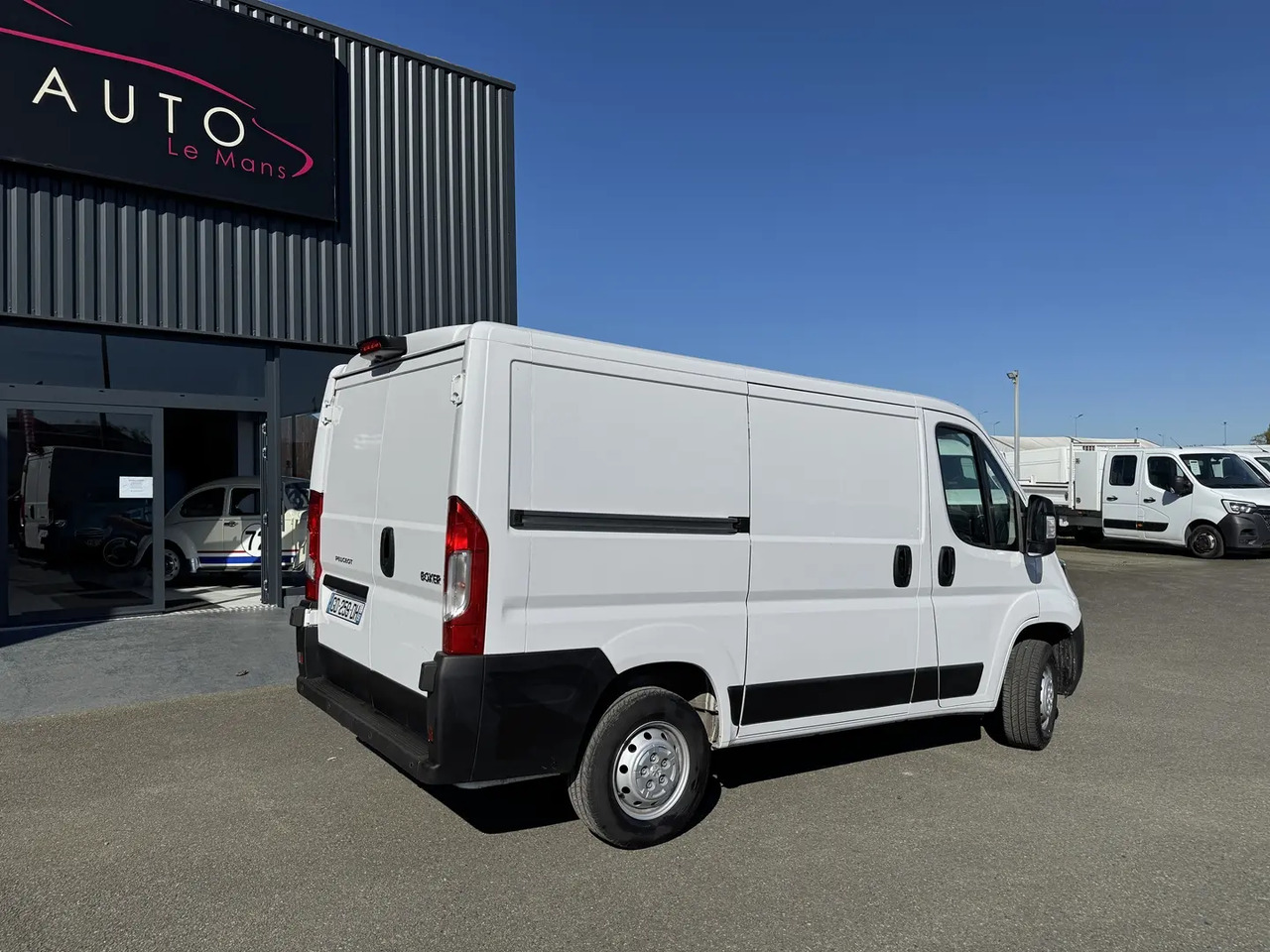 Peugeot Boxer 333 L1H1 2.2 BLUEHDI S&S 140CH ASPHALT - 패널 밴 : 사진 5 Peugeot Boxer 333 L1H1 2.2 BLUEHDI S&S 140CH ASPHALT - 패널 밴 : 사진 5